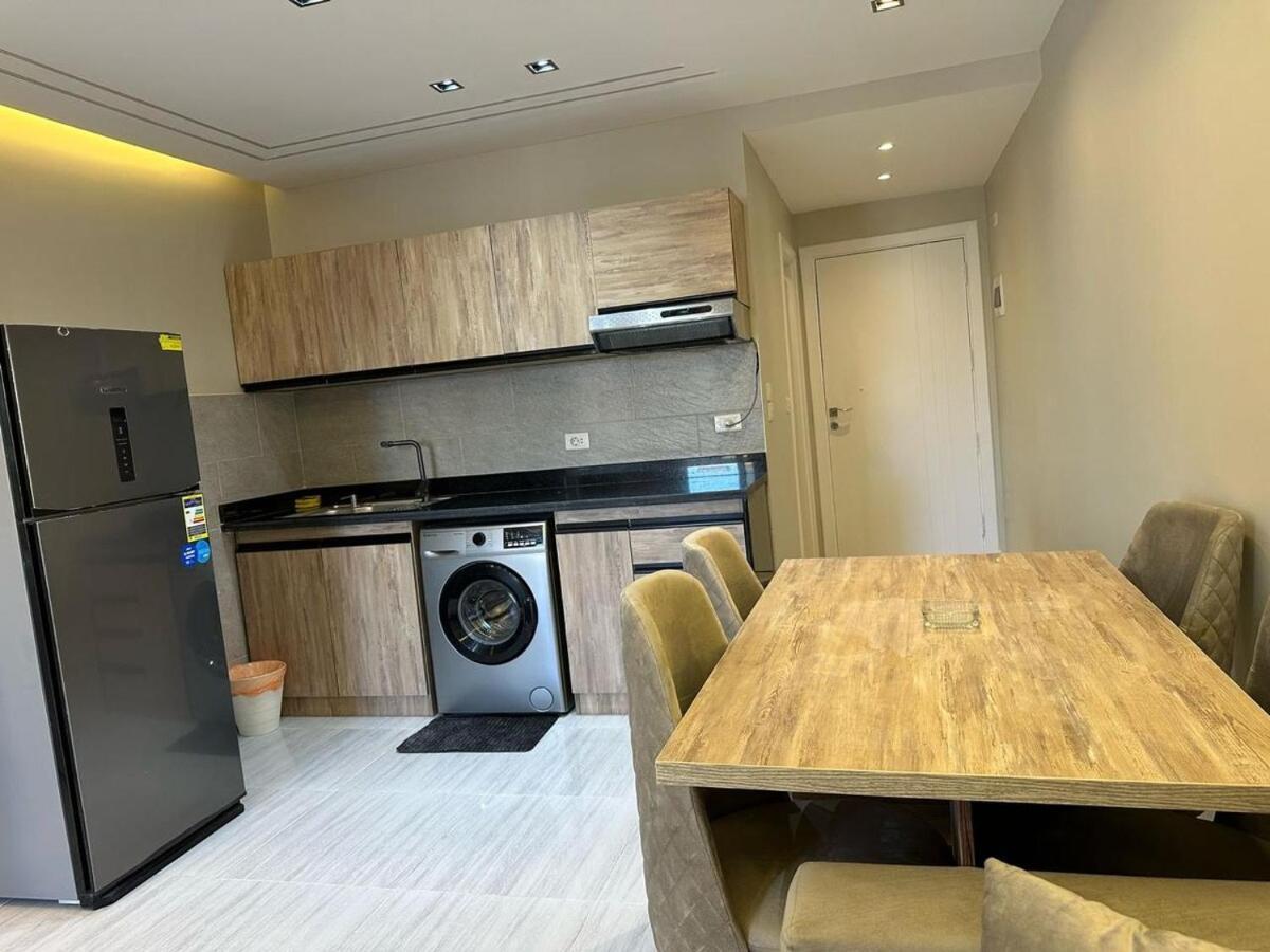 Apartamento 2 Bedroom In Al Hambra - Mamsha