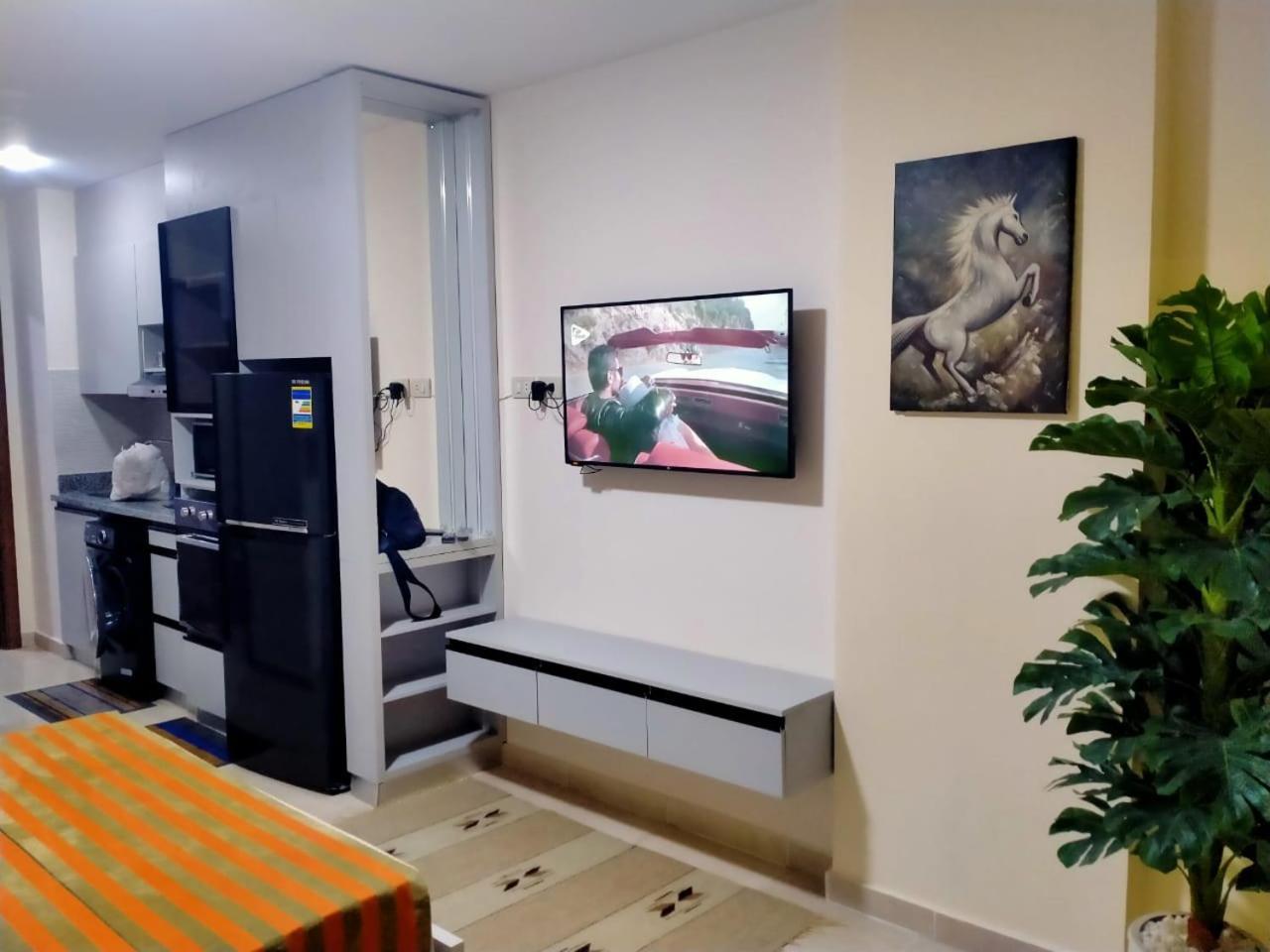 Tiba Golden , Down Town 4*