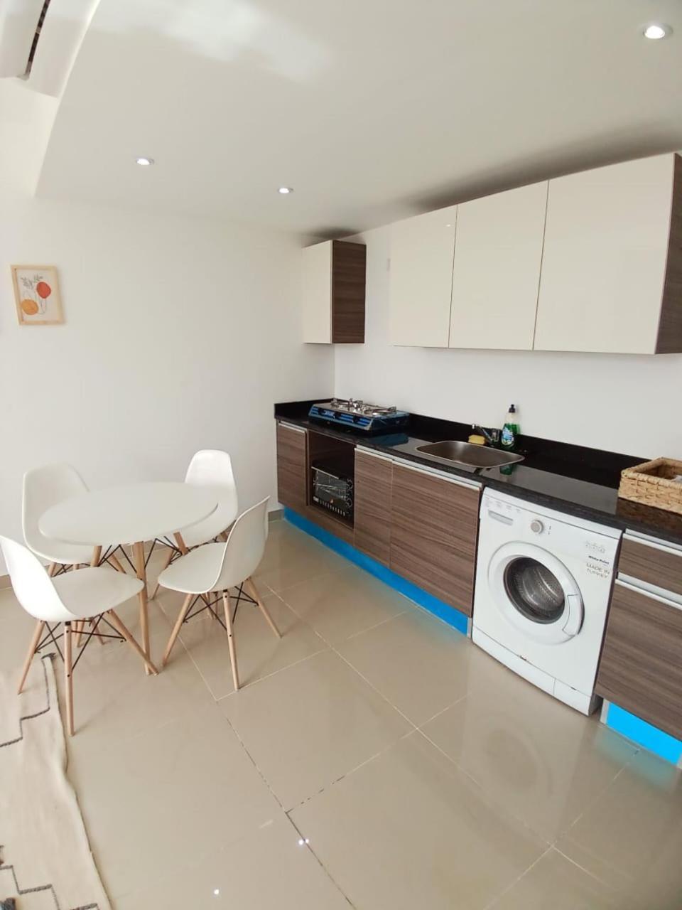 One Bedroom G-cribs Apartment