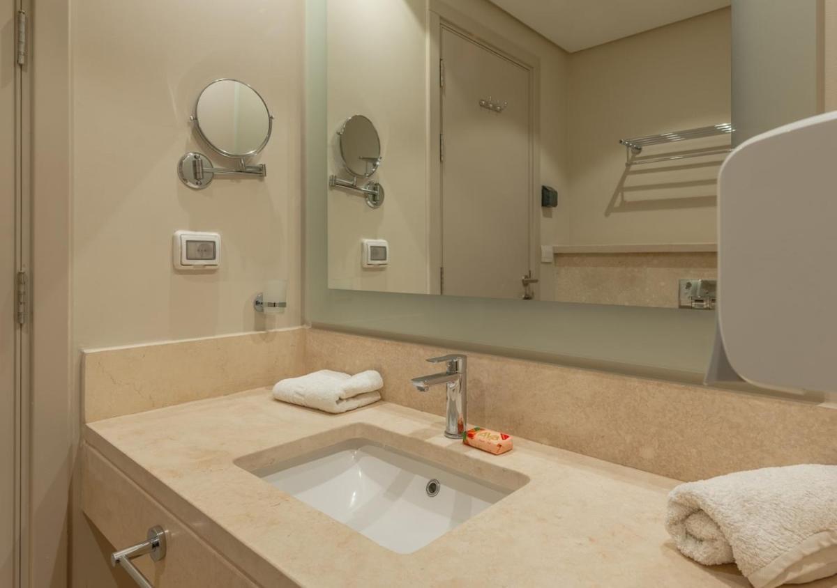 Sea View 2br Mangroovy Gouna I Swimming Pool And Red Sea Apartment