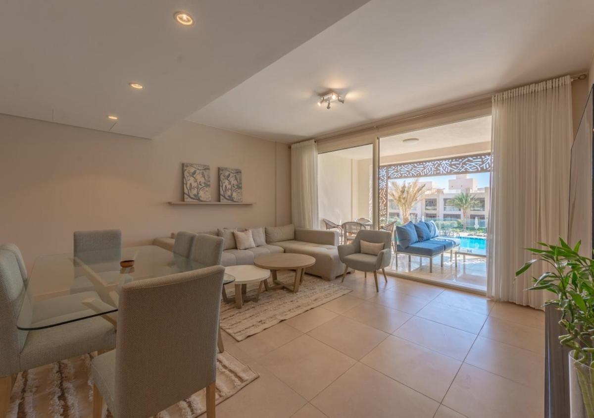 Sea View 2br Mangroovy Gouna I Swimming Pool And Red Sea Apartment