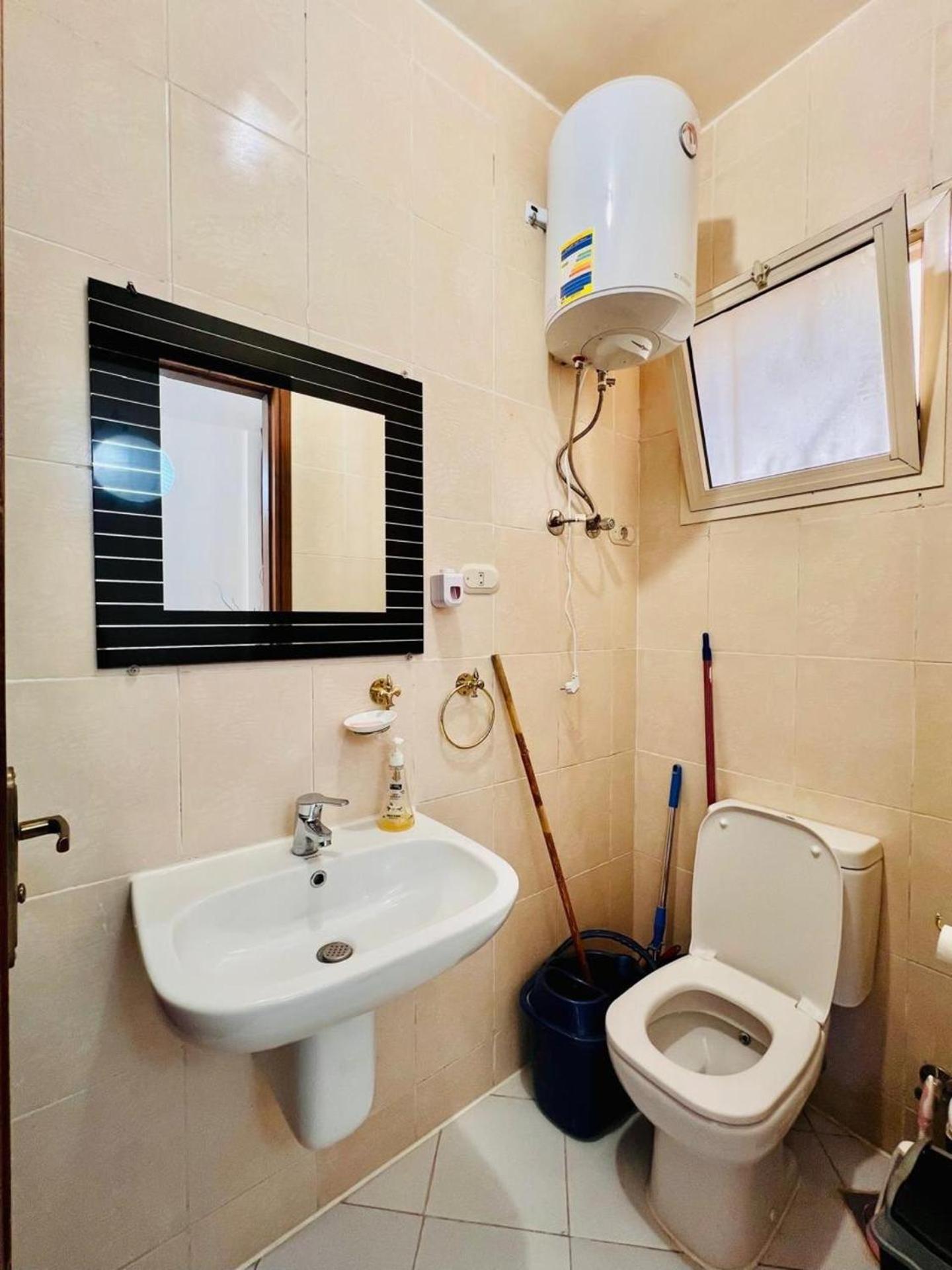 Apartment Inviting 1-bed In *