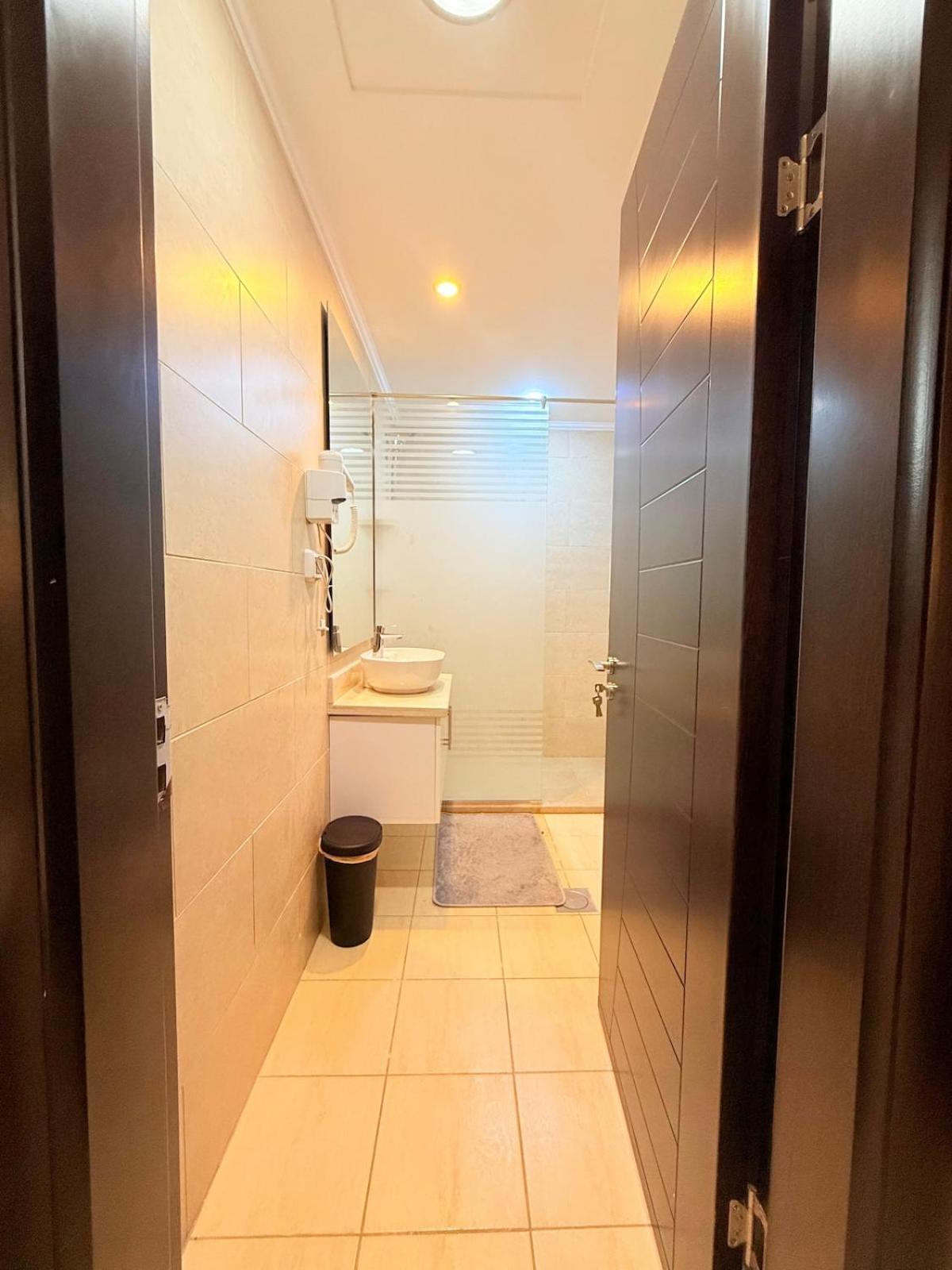 1 Very And Quiet Apartment *