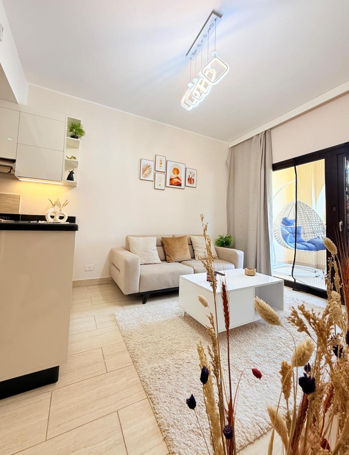 1 Very And Quiet Apartment