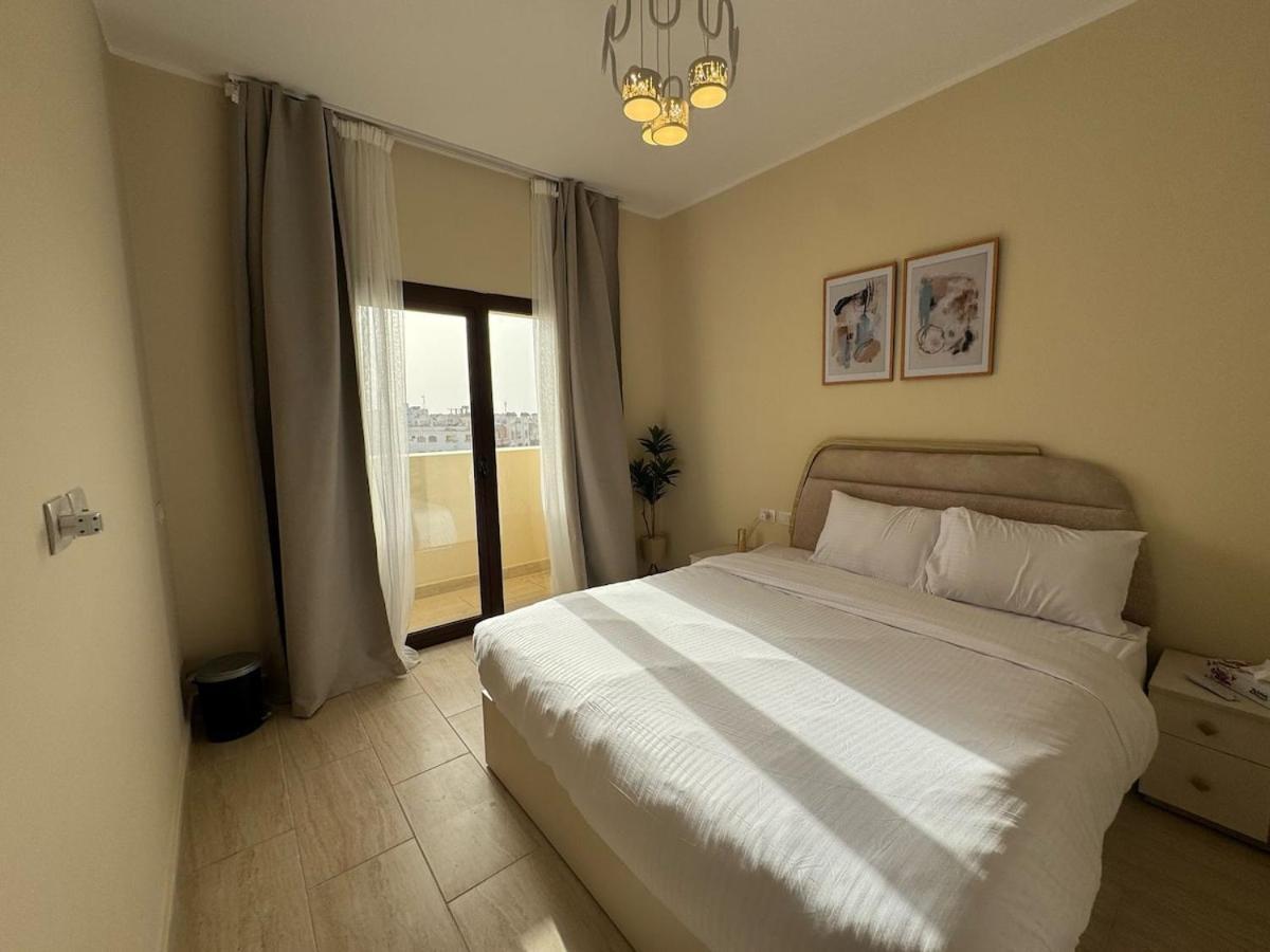 Paradise Aldau Heights One Bedroom In Apartment