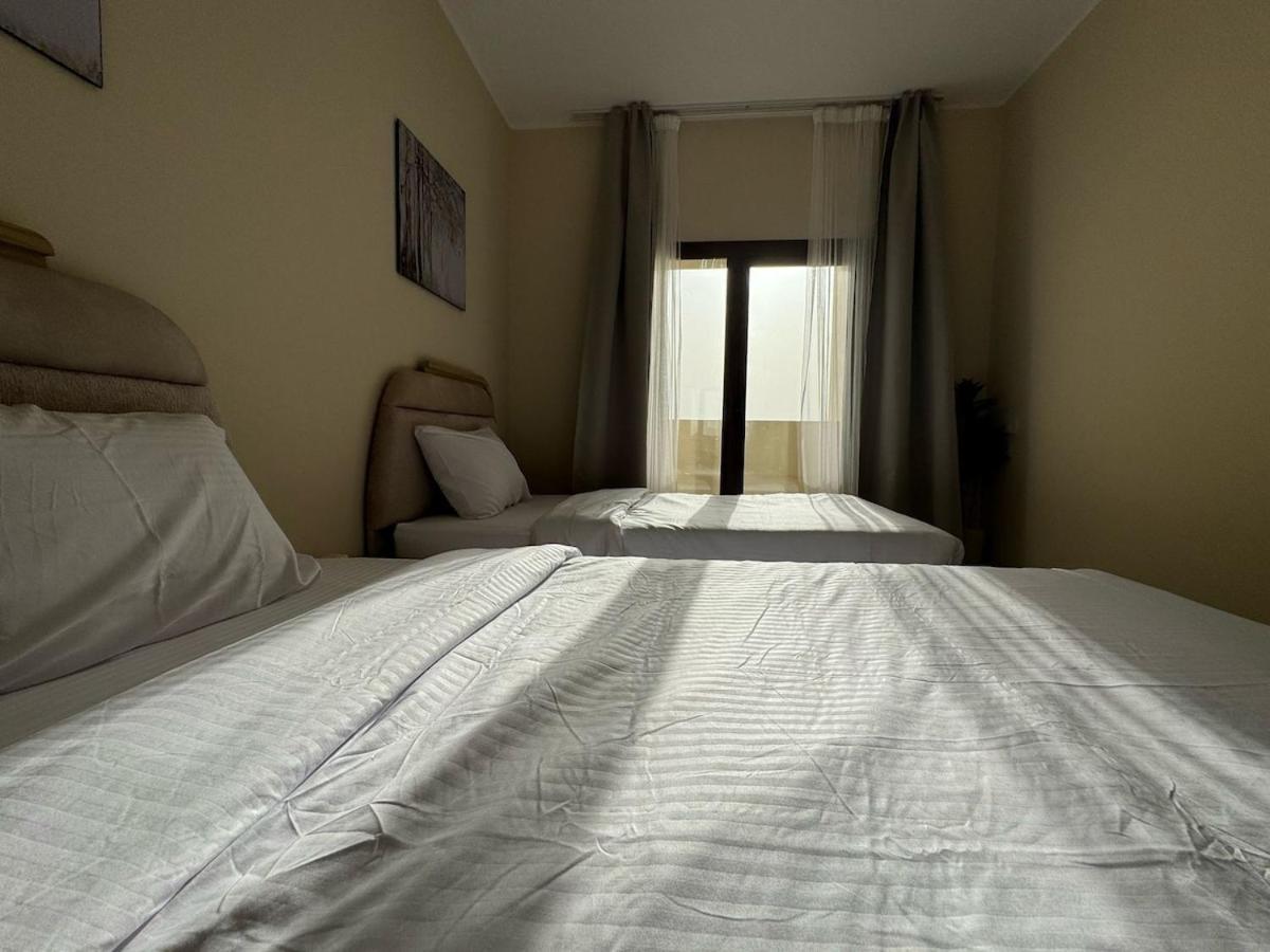 Crystal Aldau Heights One Bedroom In *