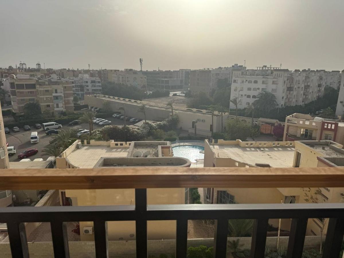 Crystal Aldau Heights One Bedroom In