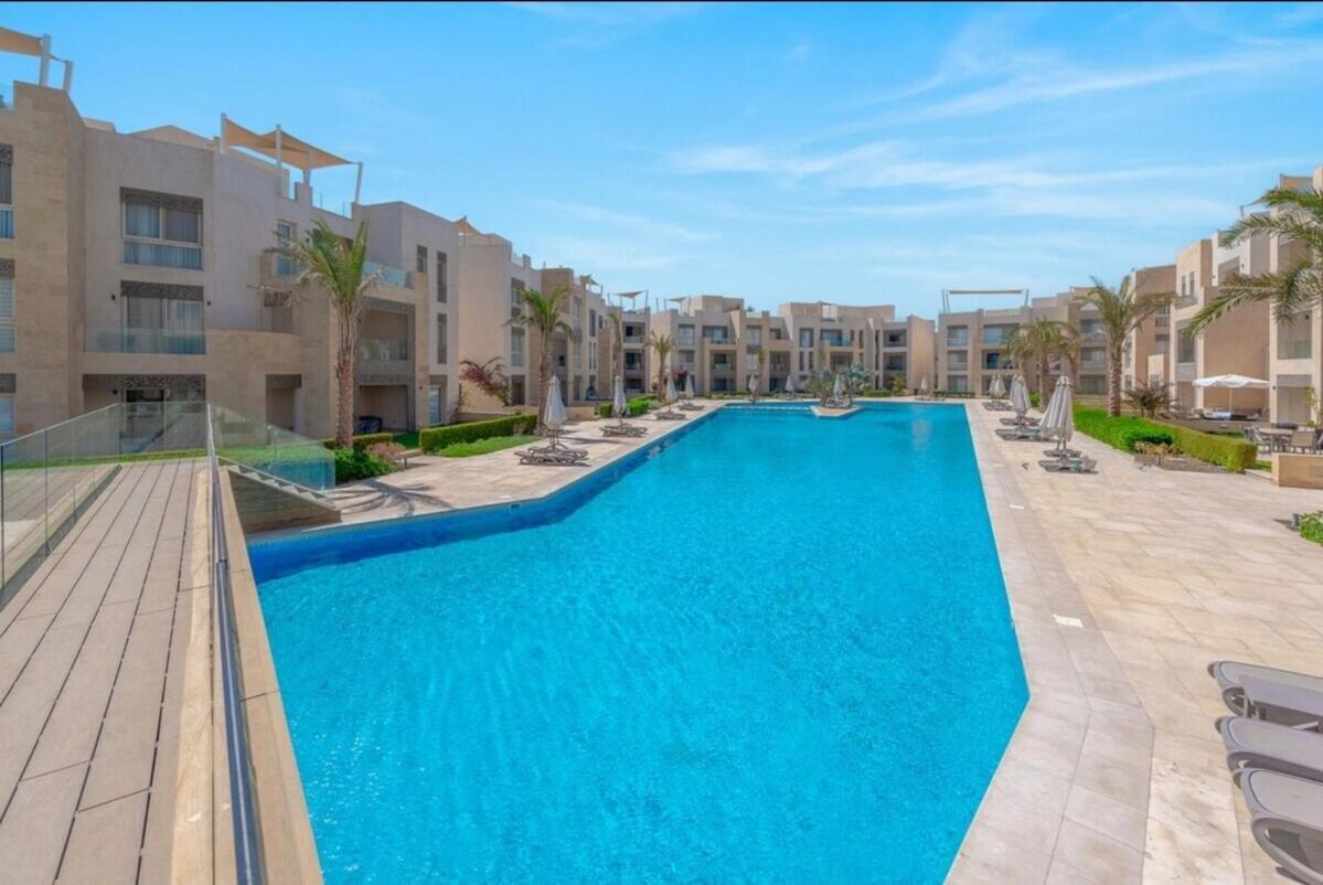 Mangroovy- 1br Gf Waterfront Glitzy Direct Pool * Hurghada