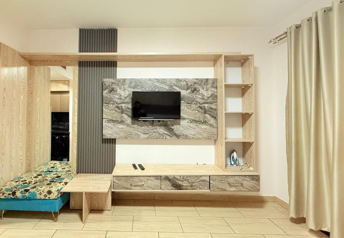 In Dow Heights Compound Apartment *