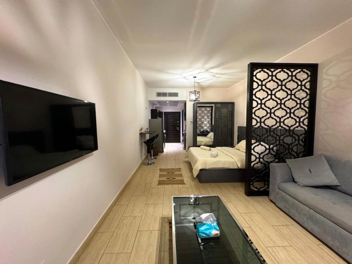 Apartment Golden Aldau Heights 1019