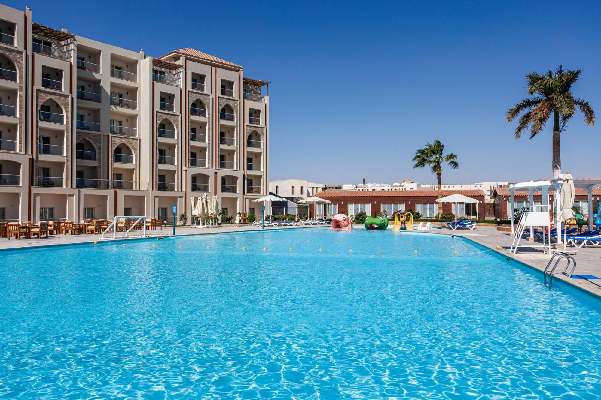 Sunrise Alora Aqua Park Resort