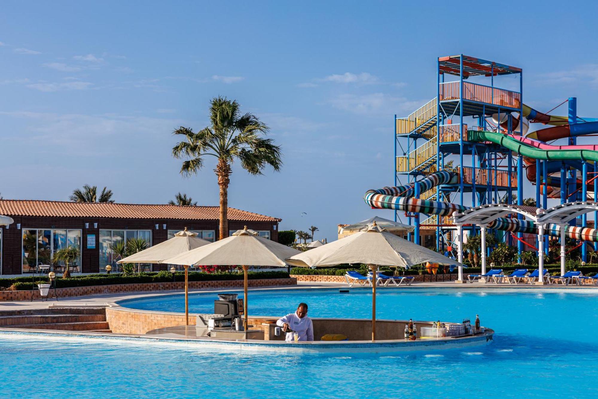 Resort Sunrise Alora Aqua Park 4*