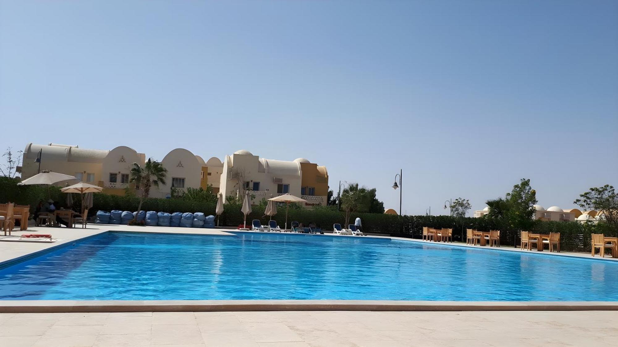 Holiday home Azure Horizon Haven *