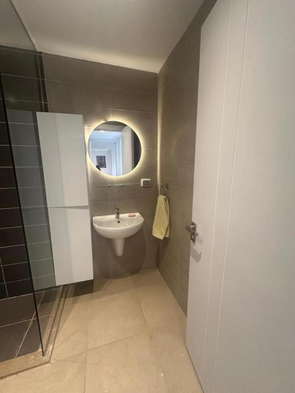 Chalet 2 Bedrooms G Cribs *