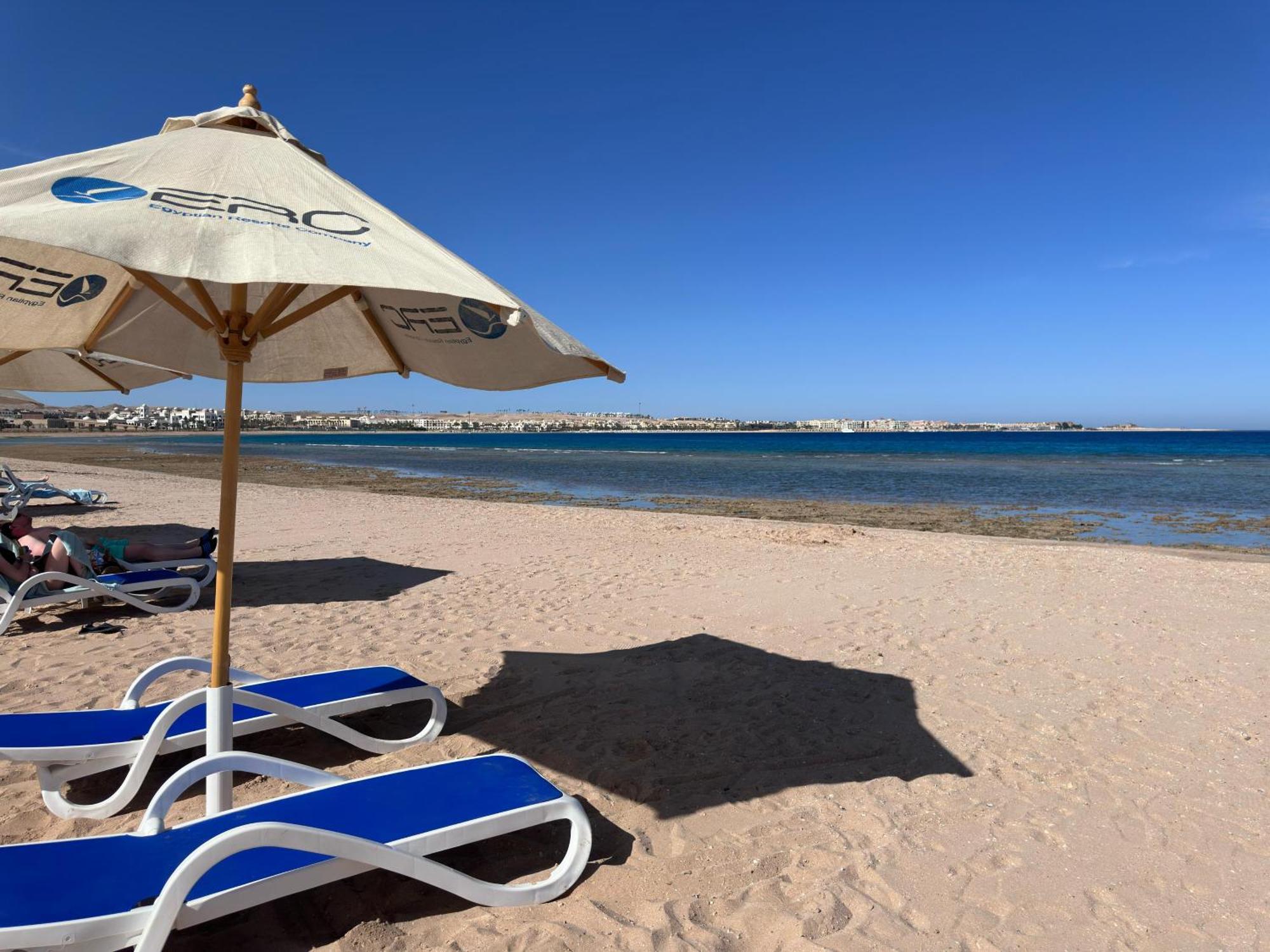 Apartment One Bedroom With Pool View C301 -al Saraya Sahl Hasheesh By Peaks Hurghada