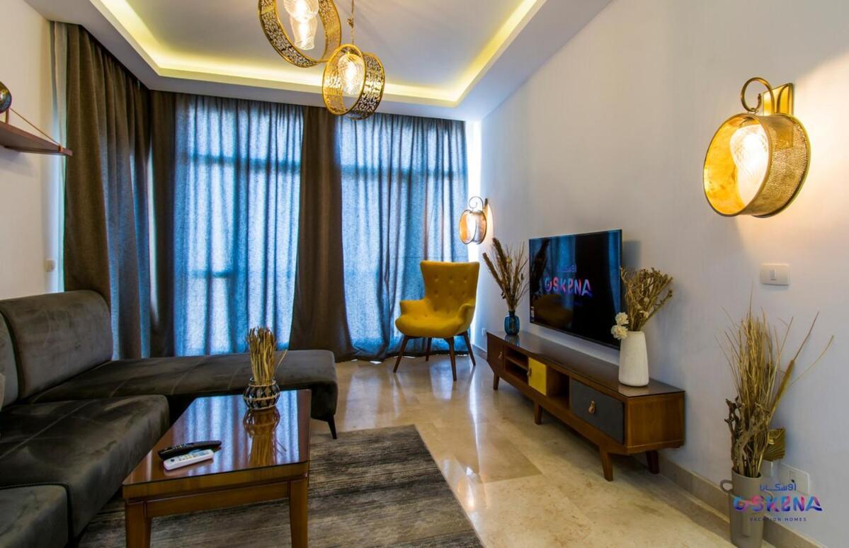 Outstanding One Bedroom Azzurra