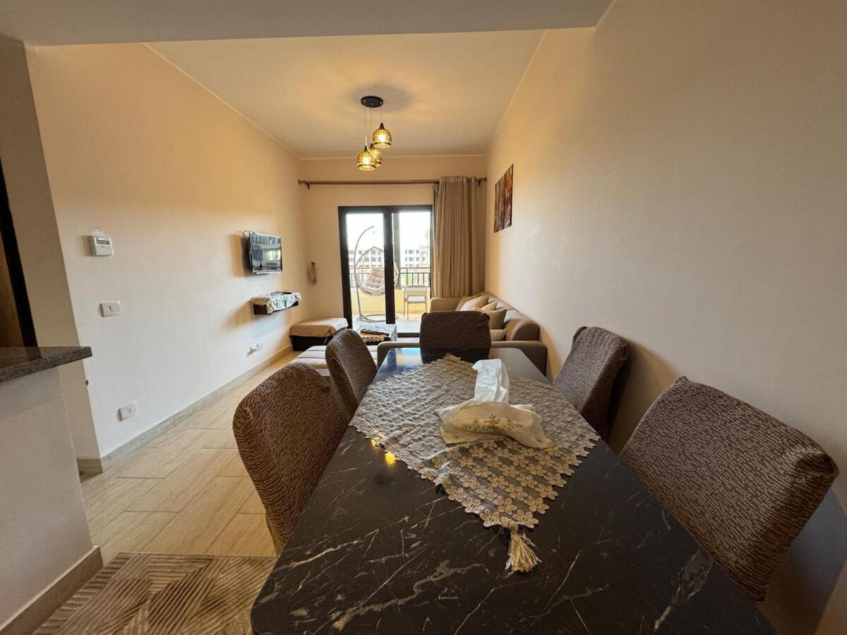 Apartment Sun & Fun Aldau Heights One Bedroom In *