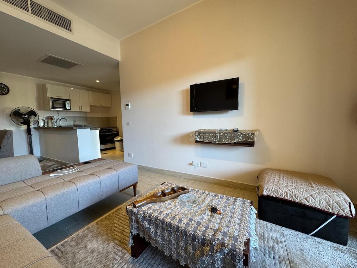 Sun & Fun Aldau Heights One Bedroom In Apartment *