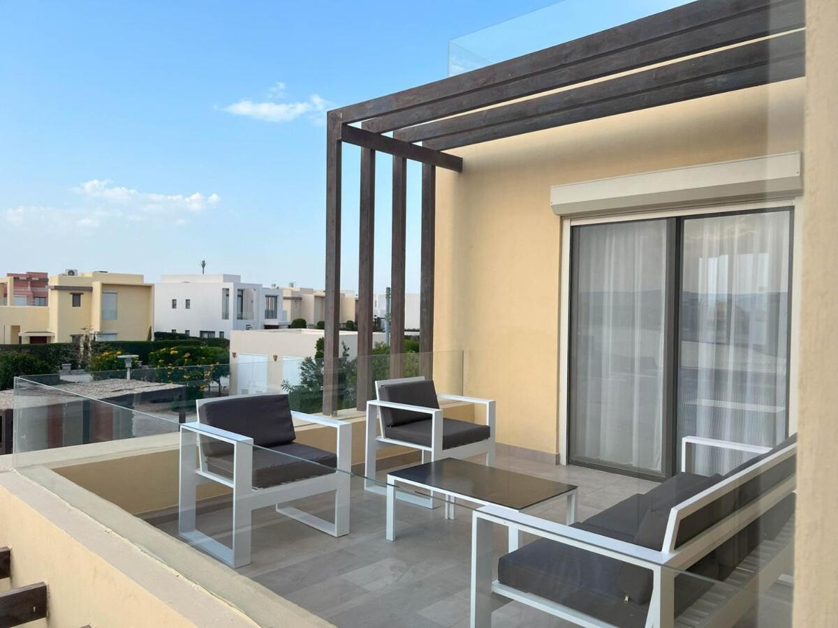 Vibrant 3br - Free Pool & Lagoon Access At Elgouna Villa *