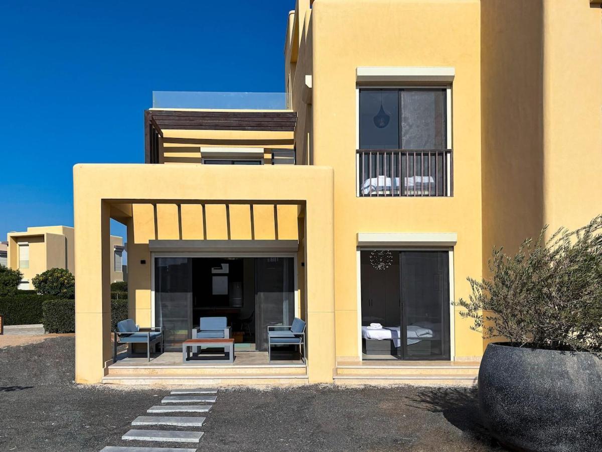 Villa Vibrant 3br - Free Pool & Lagoon Access At Elgouna