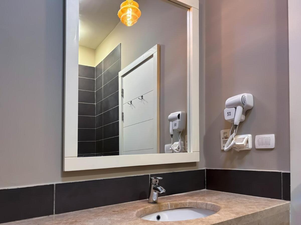 Villa Vibrant 3br - Free Pool & Lagoon Access At Elgouna *