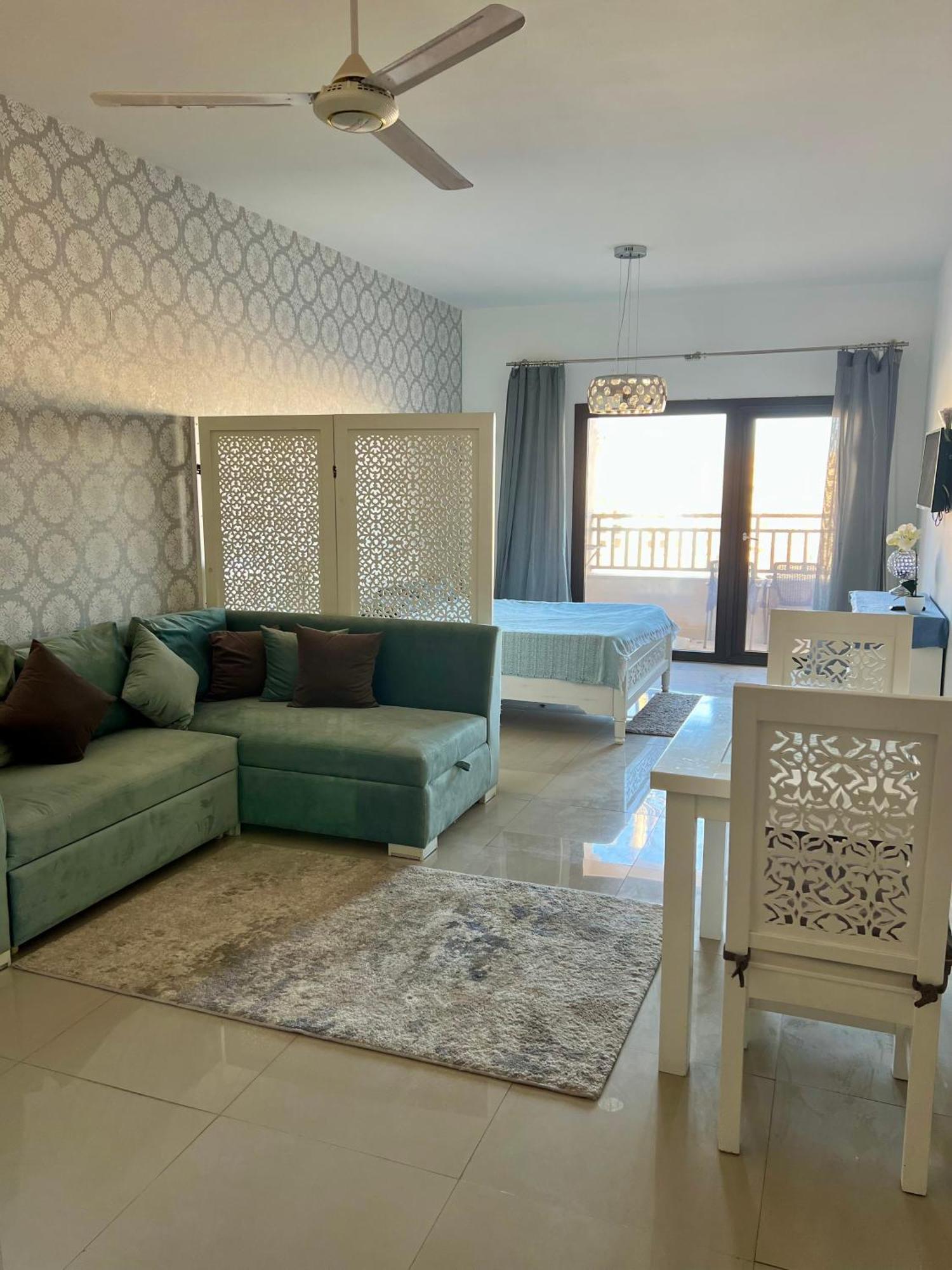 Apartment Luxury In Aldau Heights