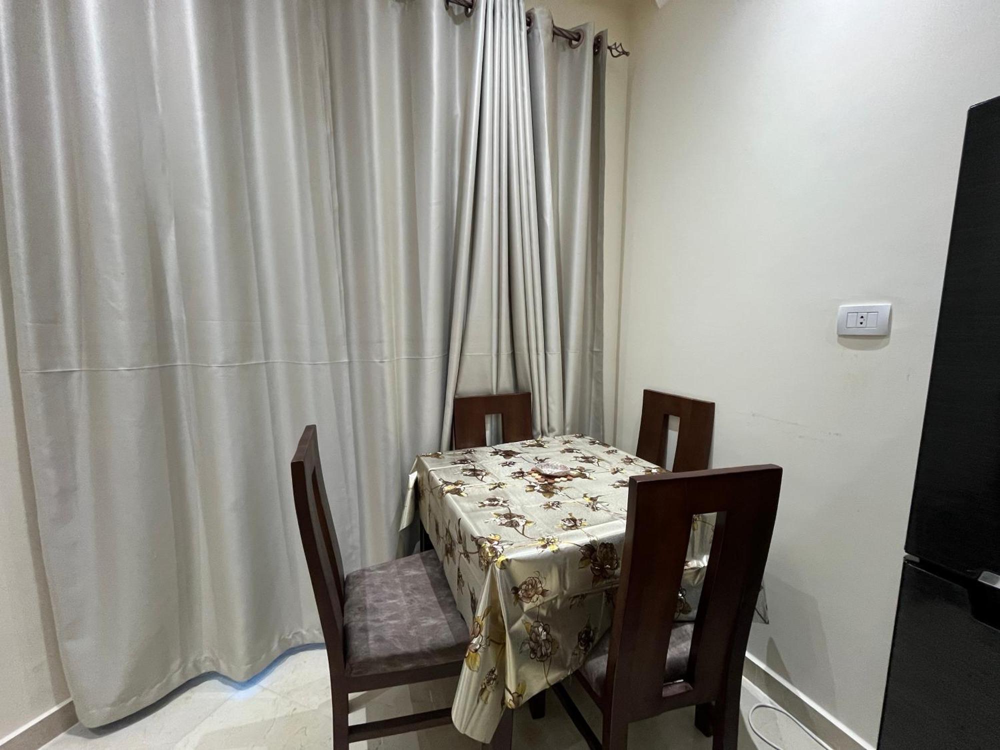 La Quinta -trip To Go Appartement *