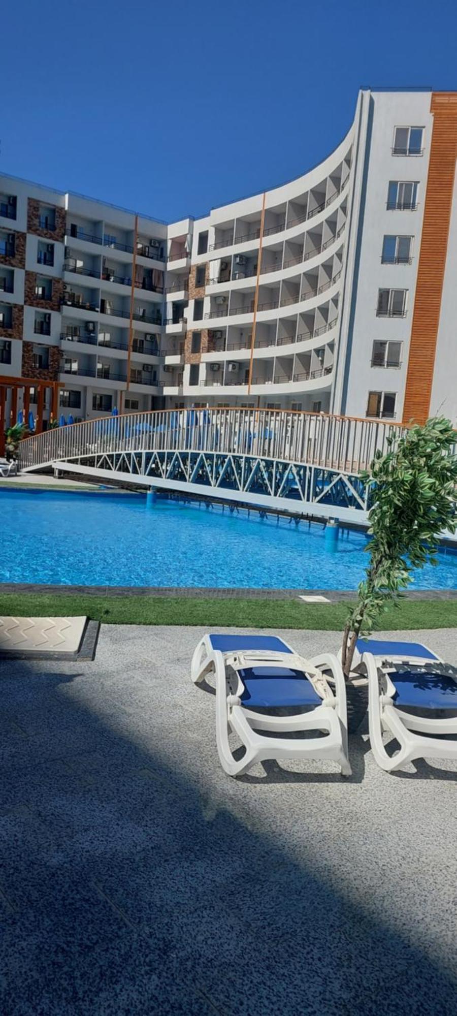 Tiba Golden , Down Town 4*