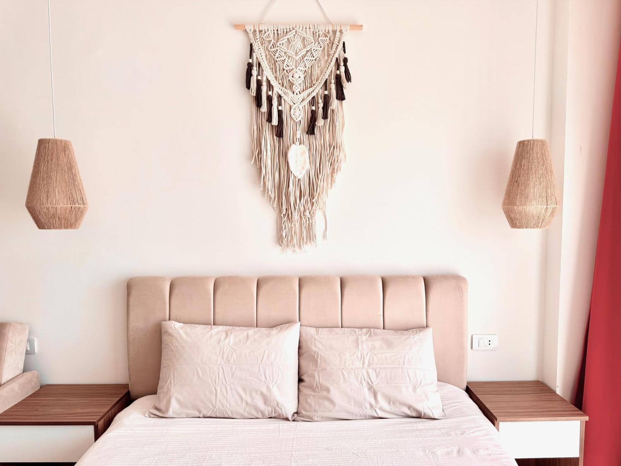 Comfy Studio, Pools, Private Beach At Peaceful Resort