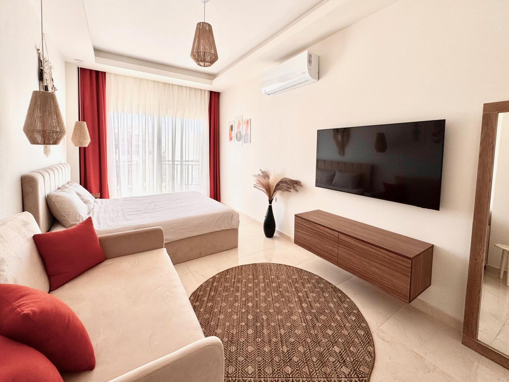 Comfy Studio, Pools, Private Beach At Peaceful Resort Hurghada