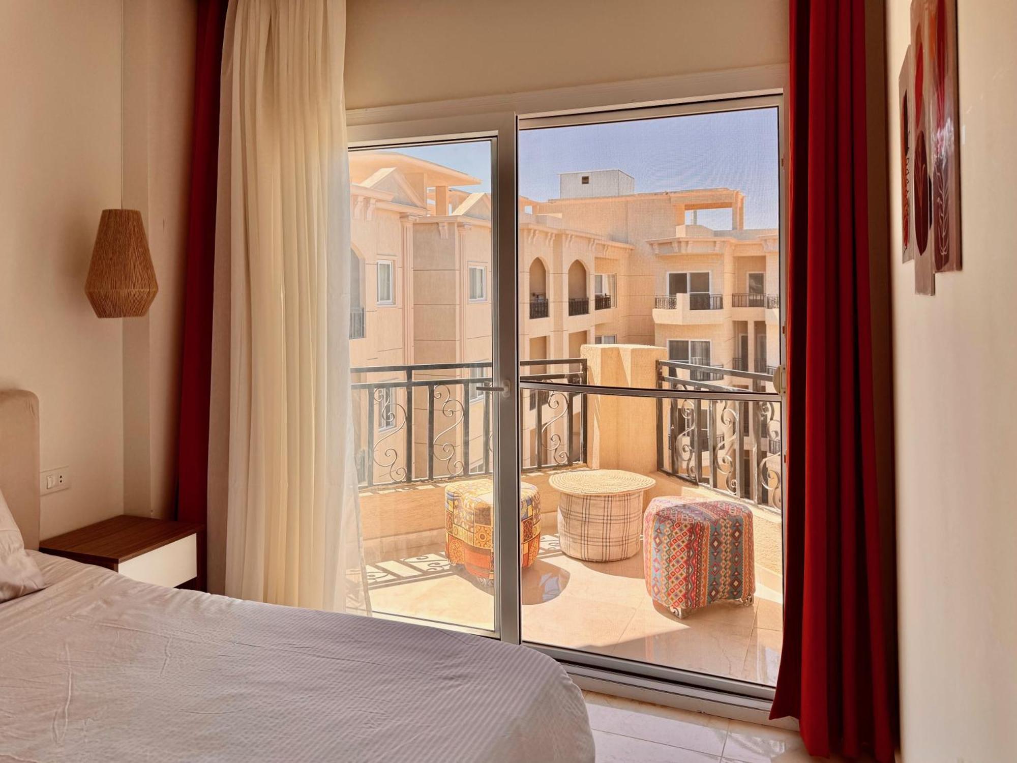 Comfy Studio, Pools, Private Beach At Peaceful Resort * Hurghada