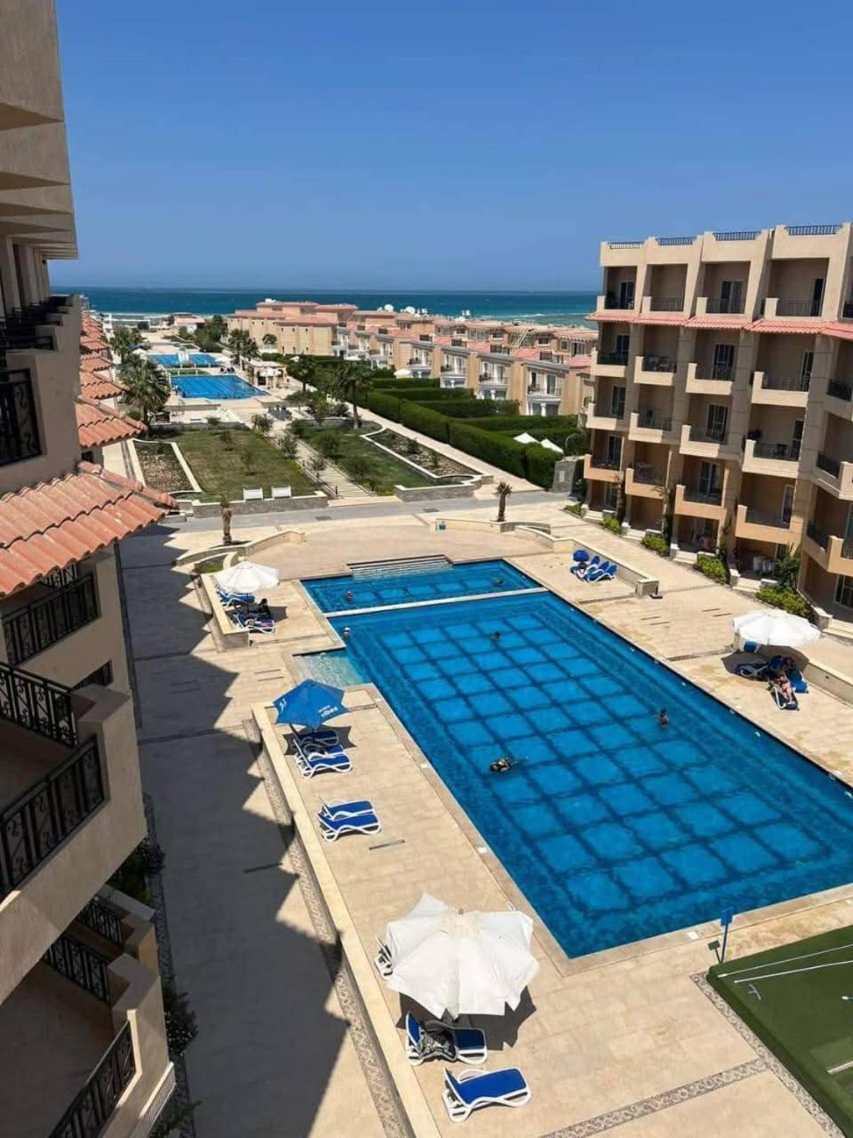 Apartment ب Selena Bay