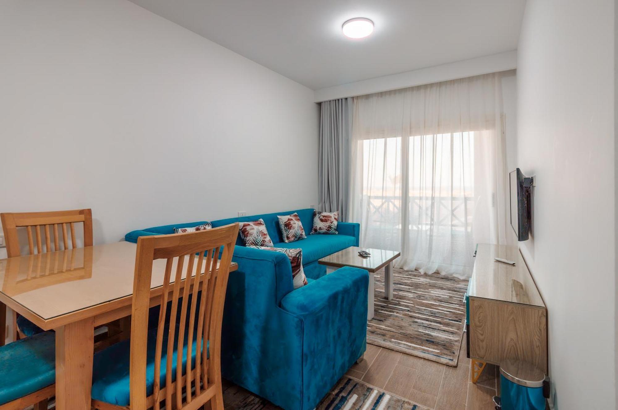 One Bedroom With Pool View C304-al Saraya Sahl Hasheesh By Peaks *