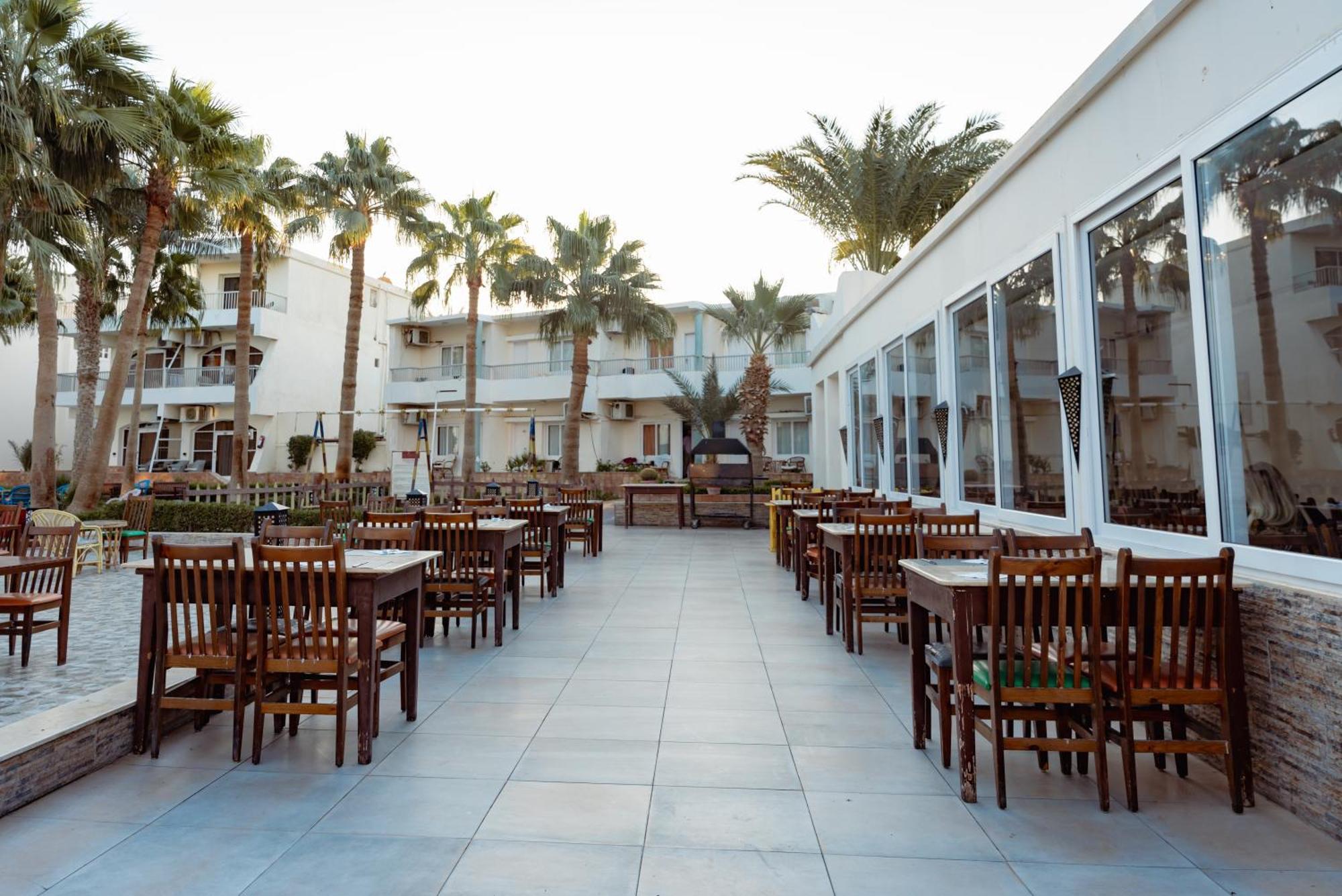 Empire Resort