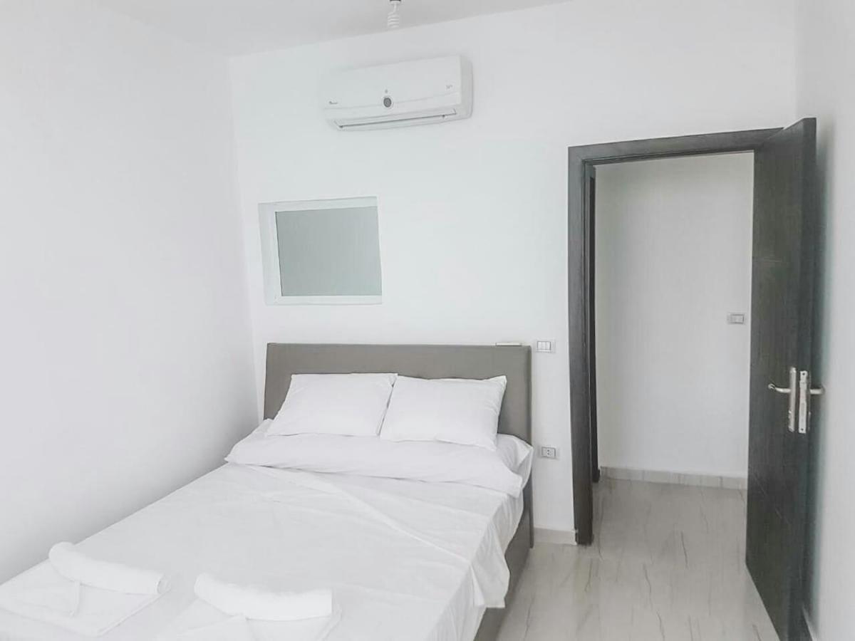 Amazing 2 Bedroom With Sea View In Appartement