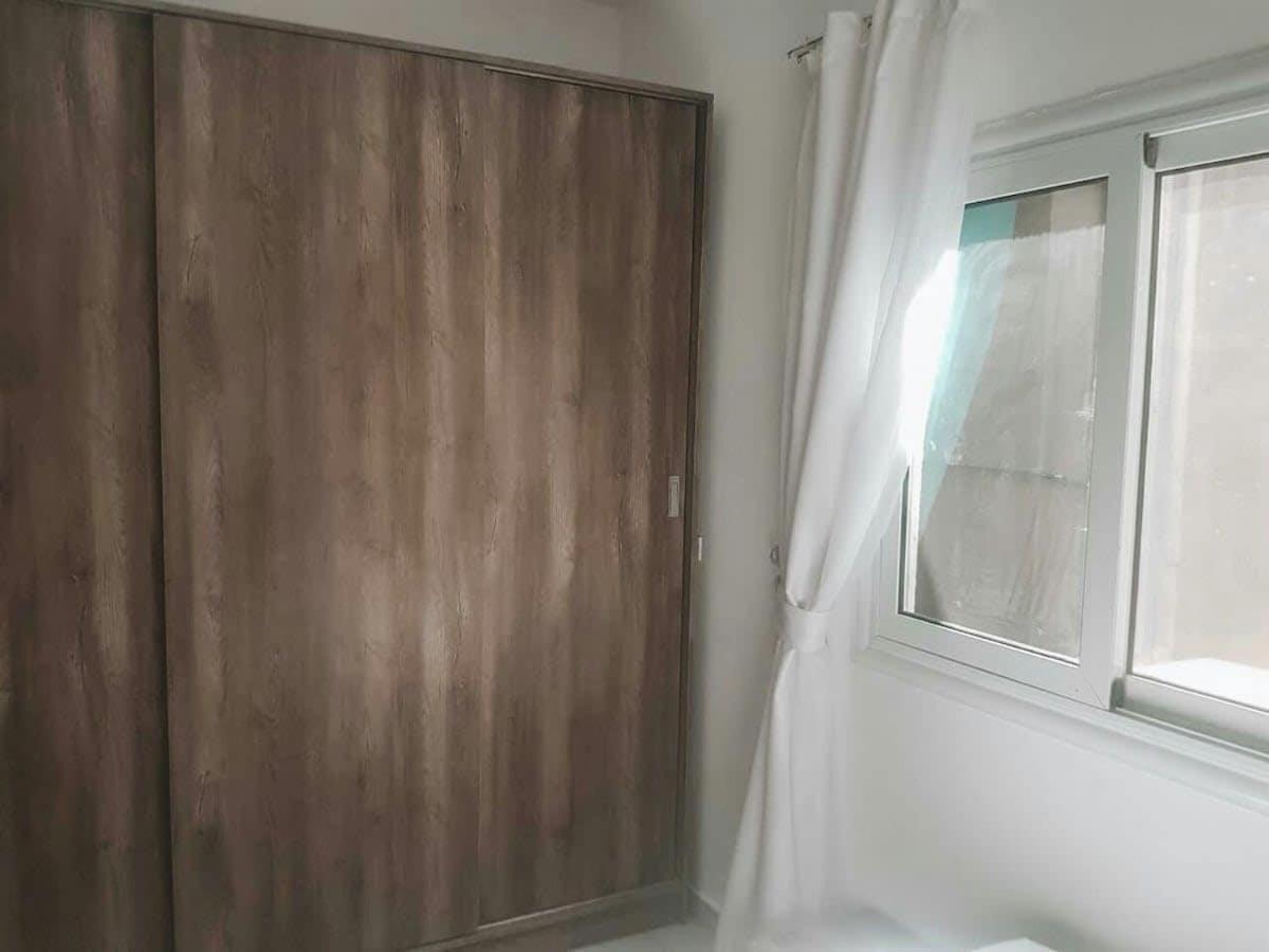 Amazing 2 Bedroom With Sea View In Appartement *