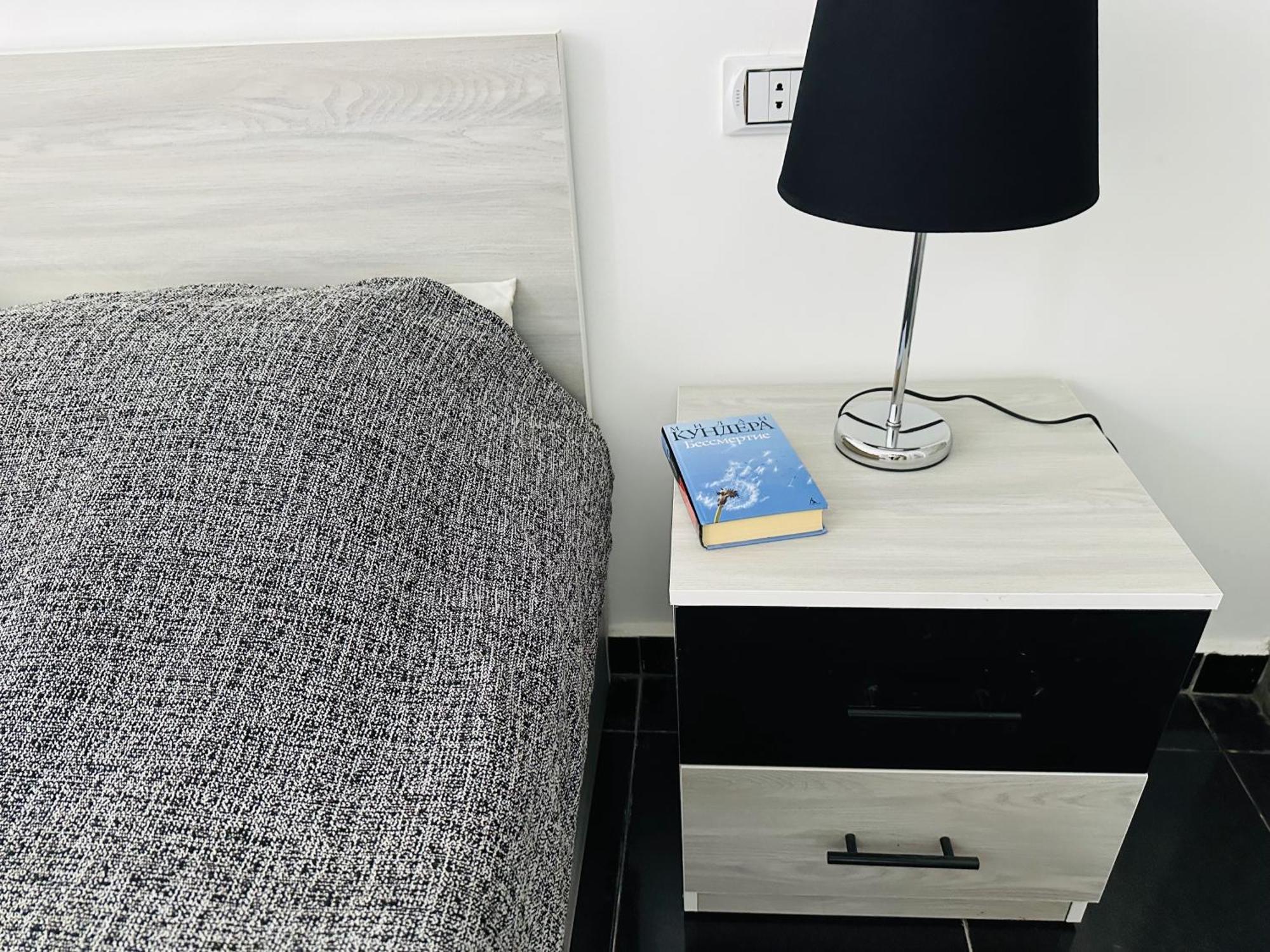 Apartment Falcon Loft Sheraton Road *