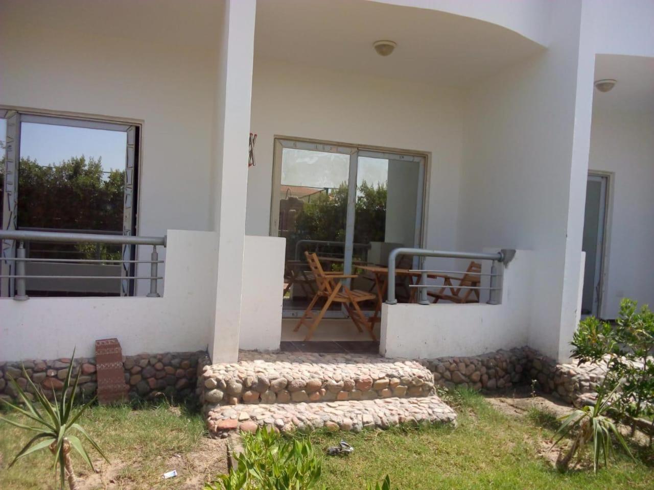 Hotel Cecelia - 4*