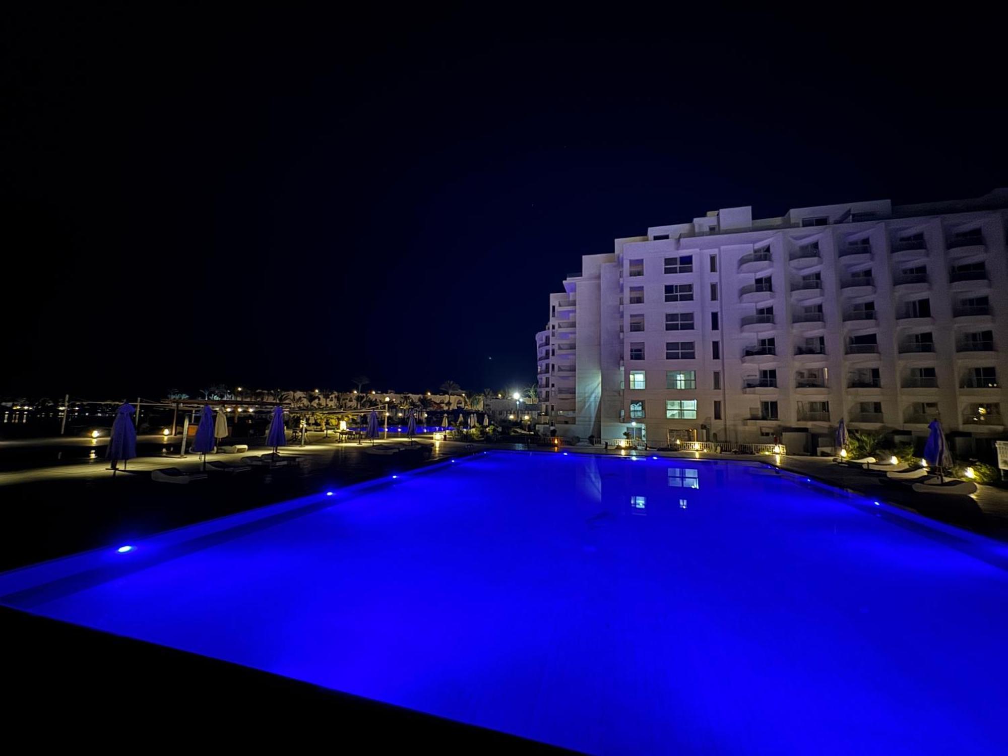 ساحرة * Hurghada