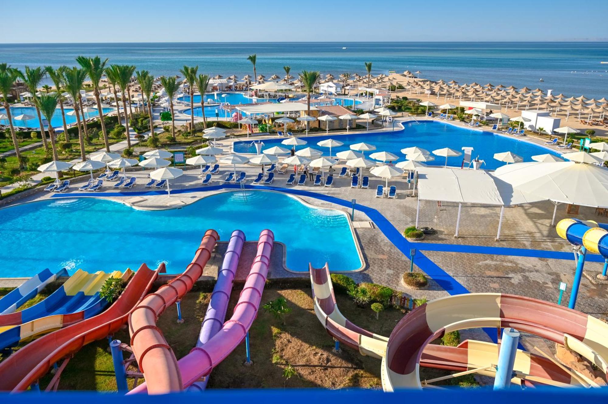 Le Jardin Aqua Park 4*