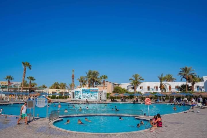 Villa Mirage Aqua Park