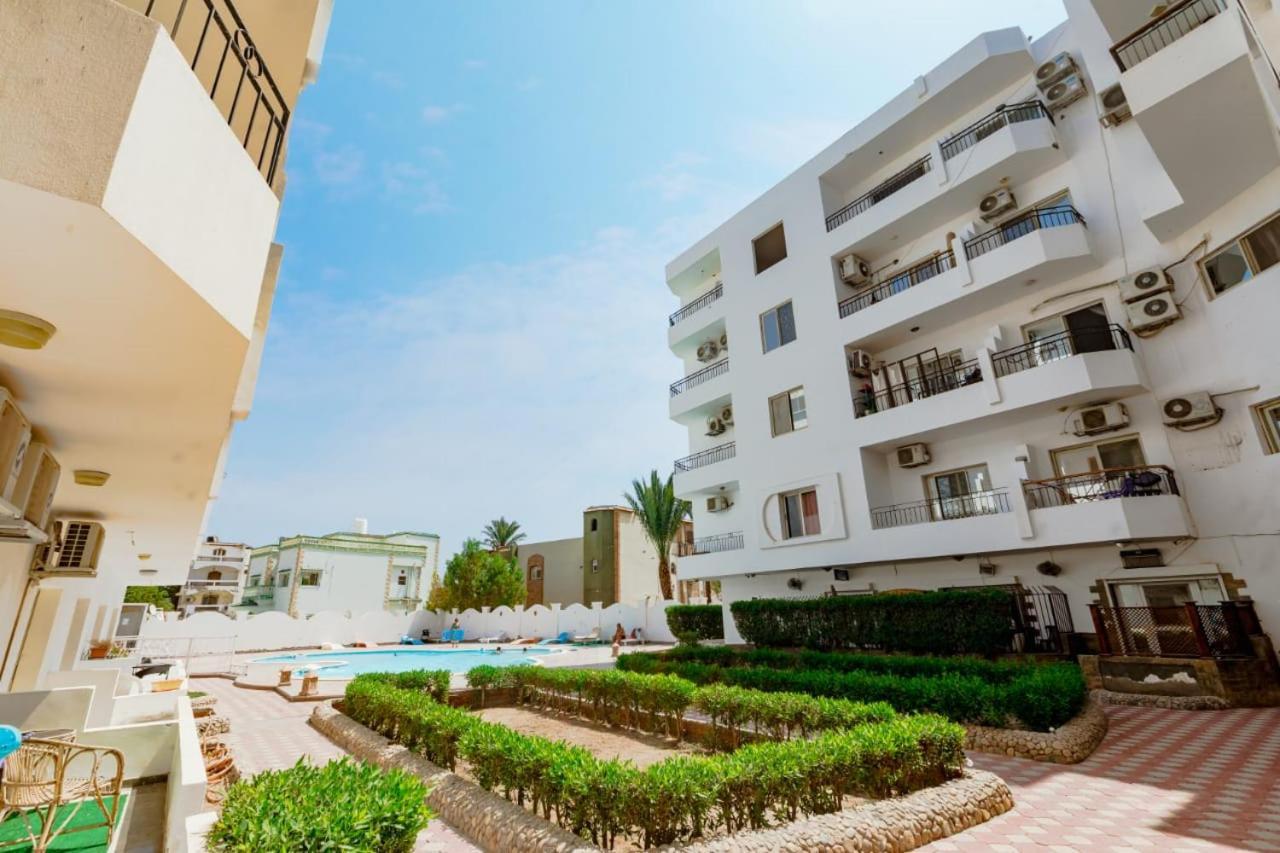 Al Makramia 2 Bd Apartamento