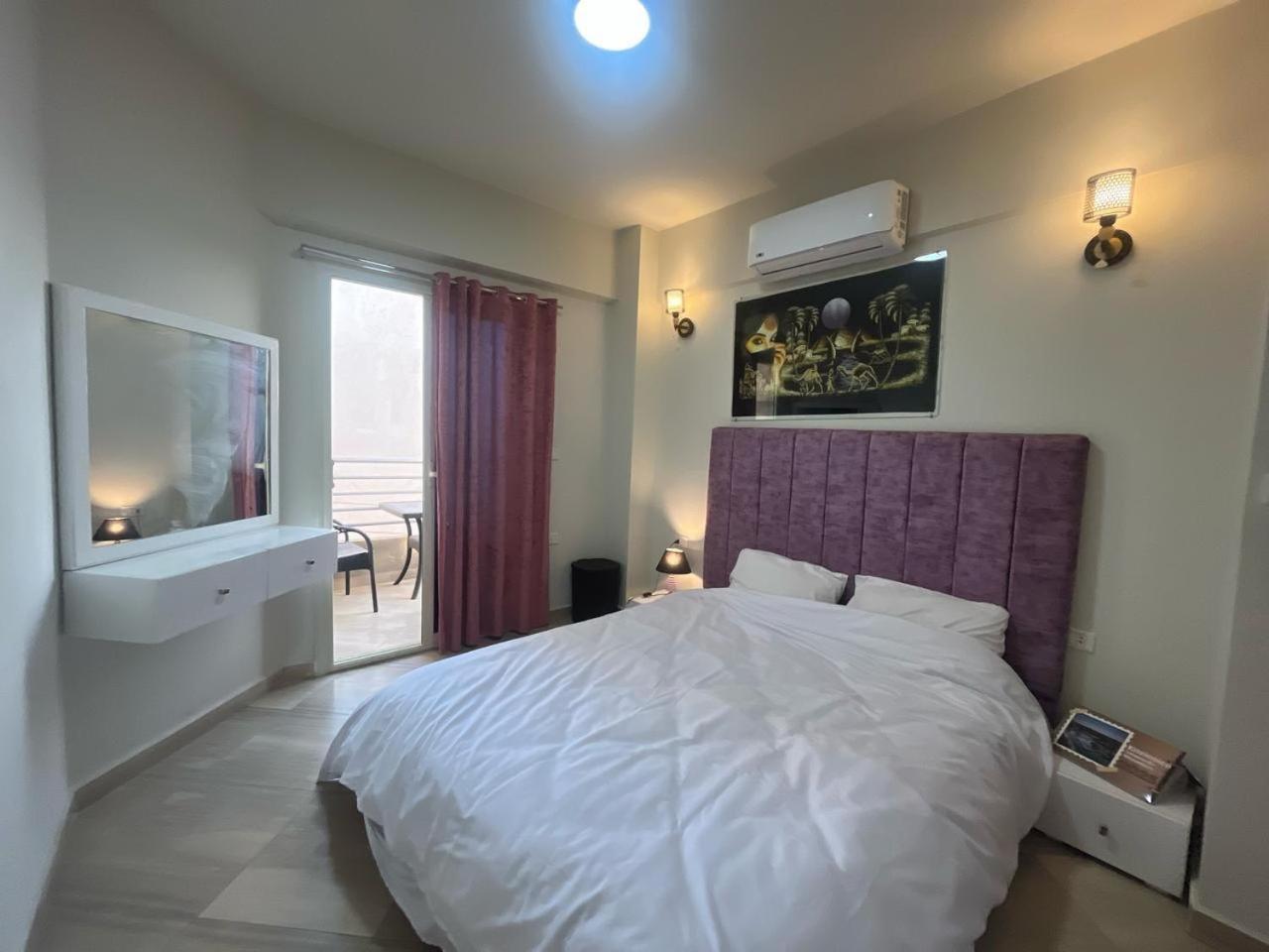 Gasthuis 2 Bedrooms Sea & Pool View In Princess Hurghada