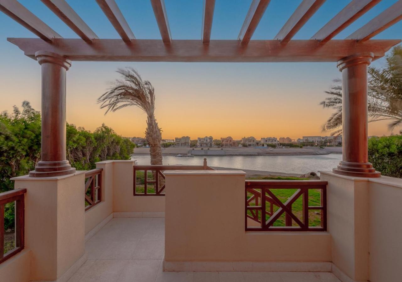 Scenic Views 3-bedroom In Sabina, El Gouna Private Jacuzzi & Lagoon Access * Hurghada