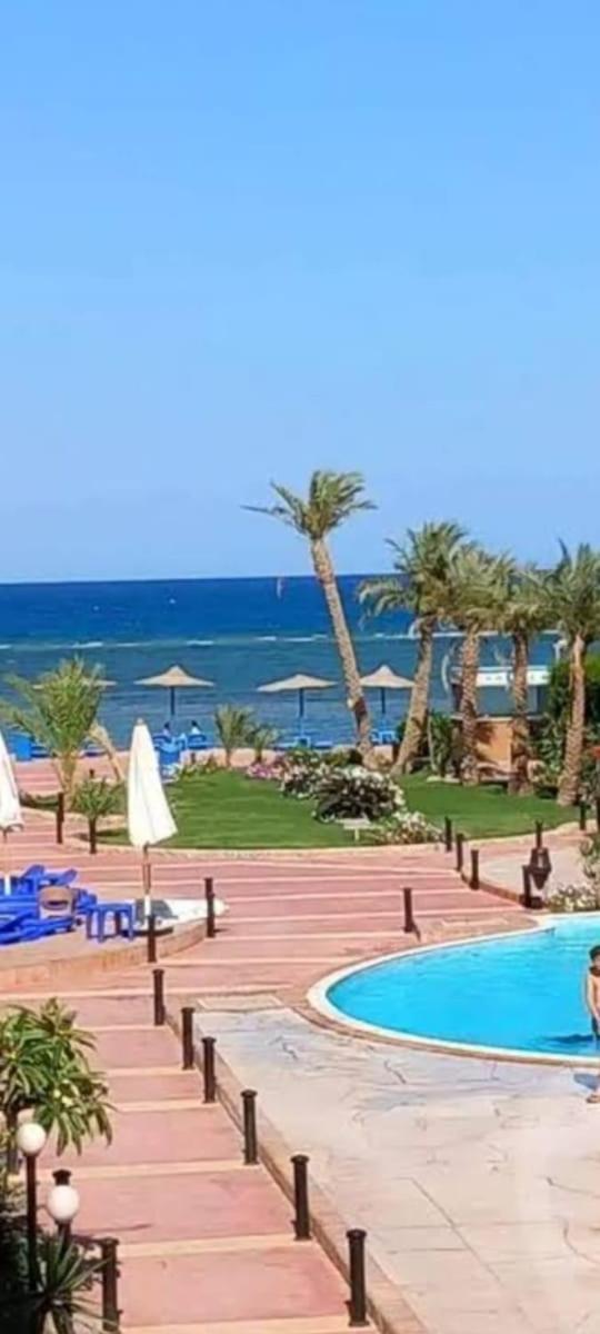 Cecelia - Hotel 4*