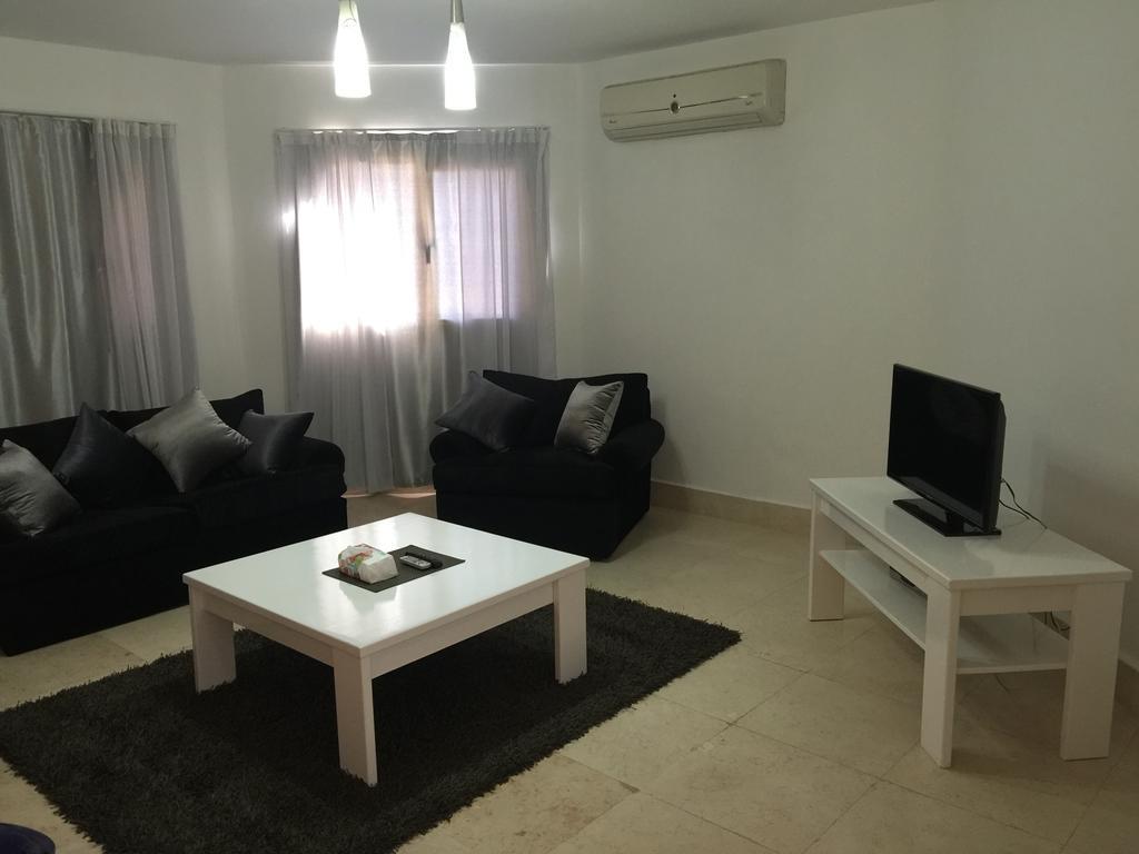 Regency Towers Appartement *