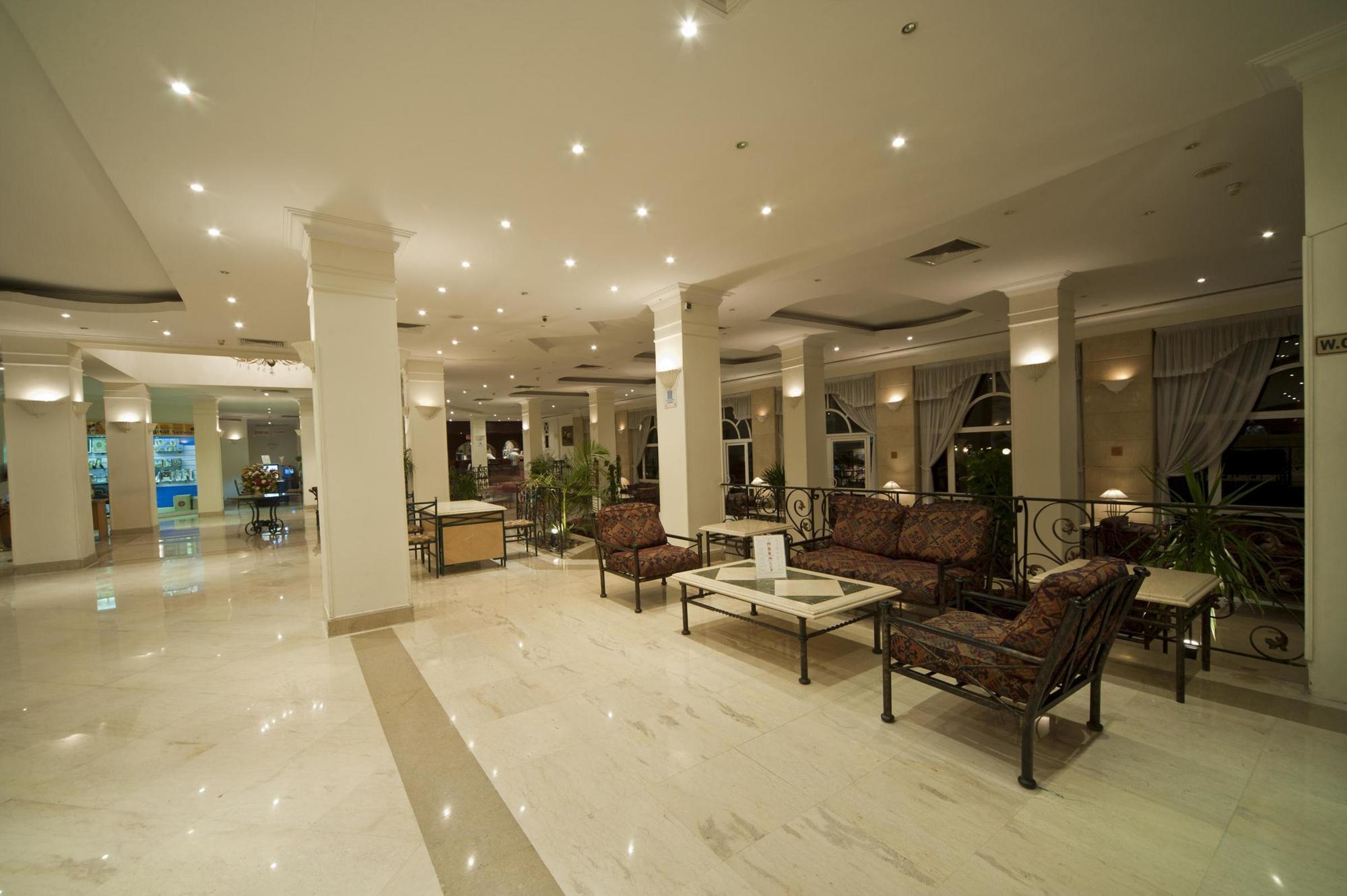 Bella Vista Families And Couples Only 4* Hurghada