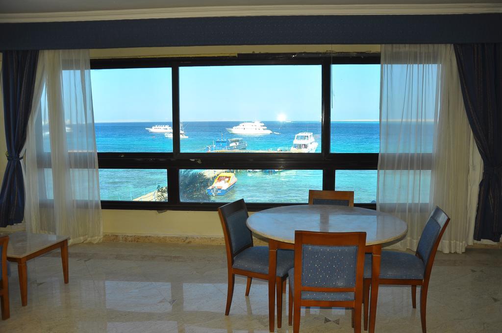 Resort Alia 4*