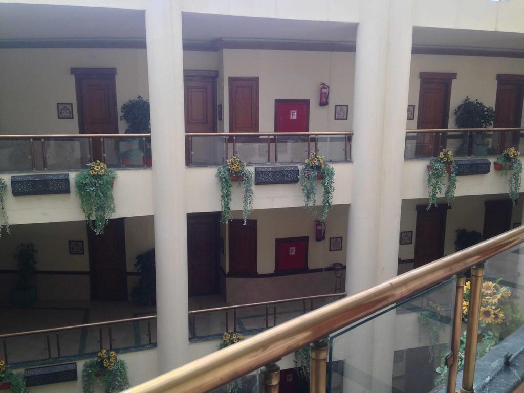 Hotel Shedwan Garden