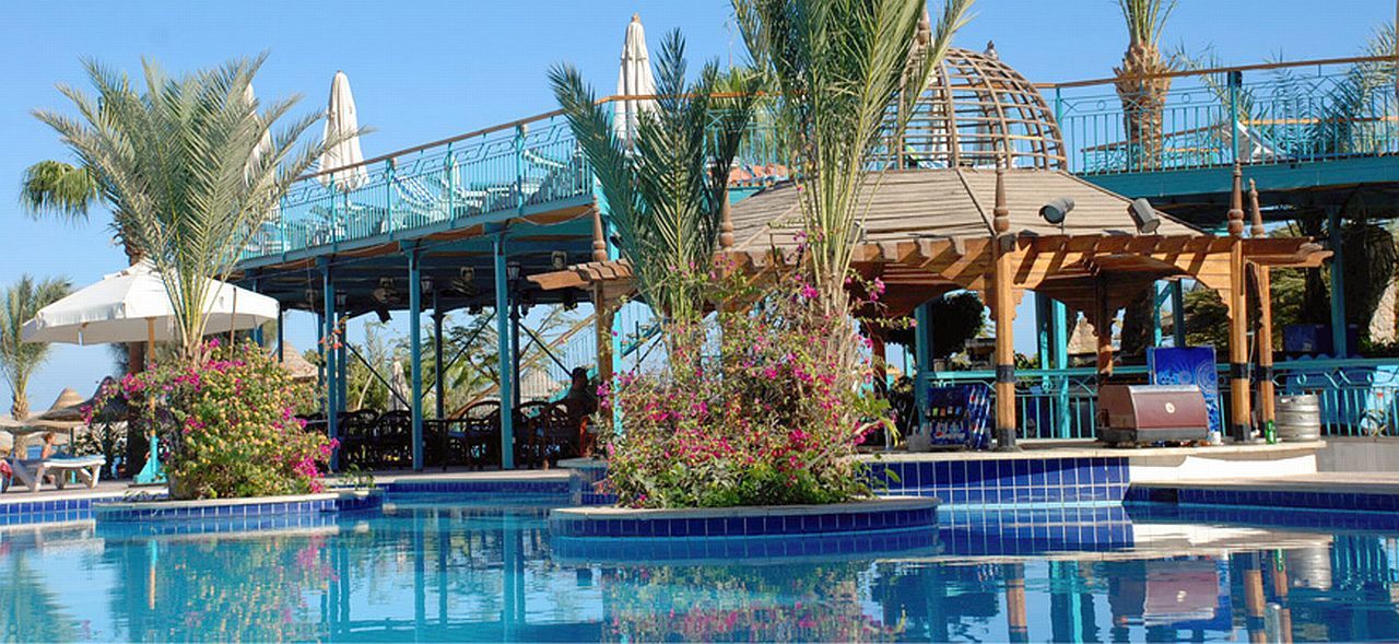 Bella Vista Families And Couples Only 4*